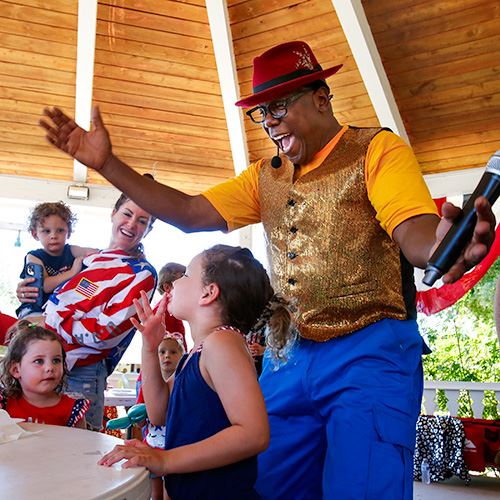 Extreme Rahim emcees at Old Fashioned 4th