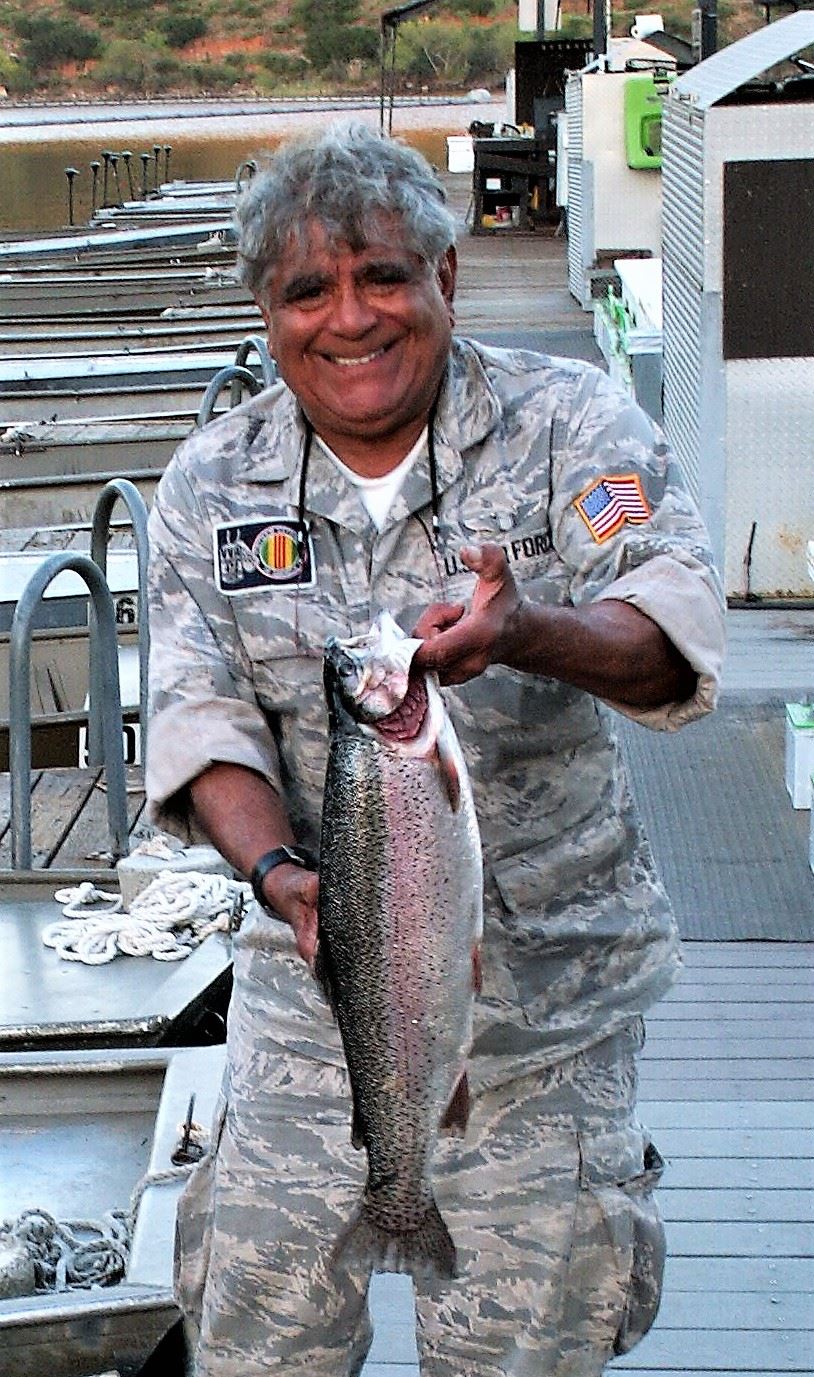 Rene Rodriguez San Diego, 5 April 17 6lb worm, Boulder Bay beach - Cropped